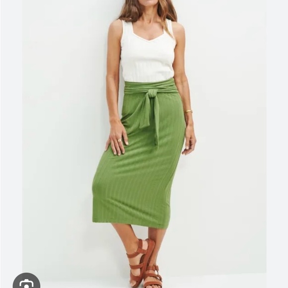 EUC Amour Vert Delaney Ribbed Skirt - Picture 1 of 6